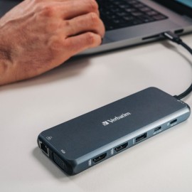 Verbatim USB-C Pro 14-Port Hub