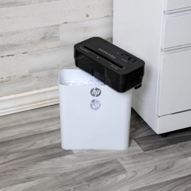 HP LC8 8-Sheet Crosscut Manual-Feed Paper Shredder with Basket, White