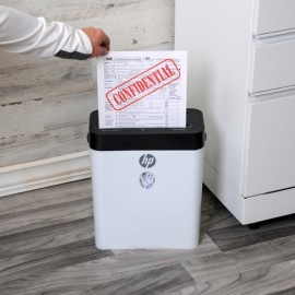 HP LC8 8-Sheet Crosscut Manual-Feed Paper Shredder with Basket, White (91011B)