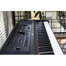 Yamaha, 88-Key Digital Pianos-Home (DGX670B)