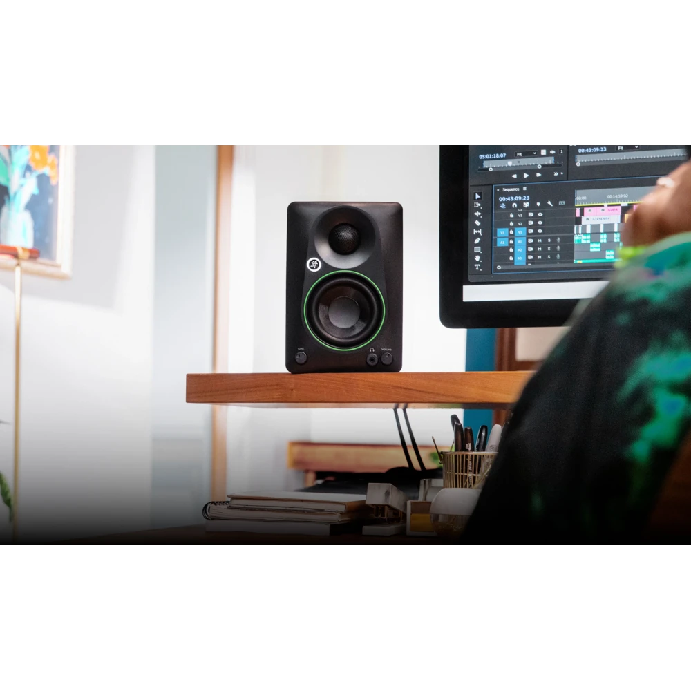 Mackie CR4.5 4.5-Inch Powered Creative Reference Studio Monitor Speakers Pair