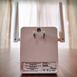 Netgear EX2700 Wireless Range Extender